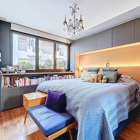 House With Rooftop Eiffel Tower View