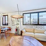 House With Rooftop And Hot Tub Eiffel Tower View Feriehus *